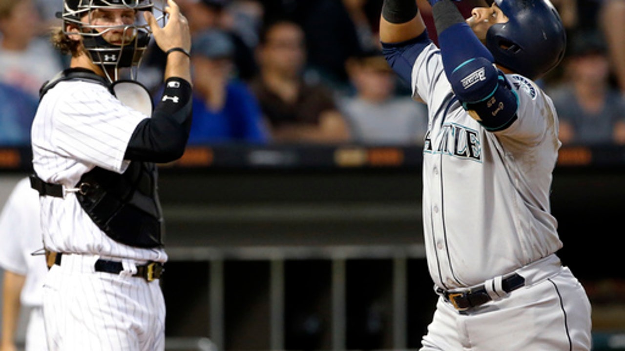 Cruz homers as Mariners edge White Sox 4-3 (Jul 15, 2017)